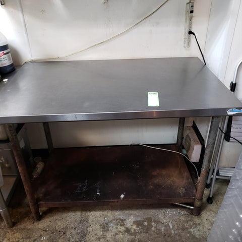 Steel Work-top table (4'x2.5'x3') - BUY OR BID NOW -
